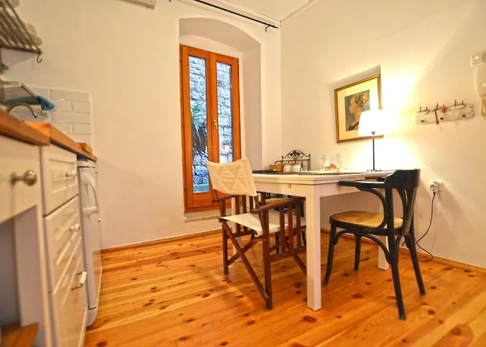 Leko Old Town Apartment